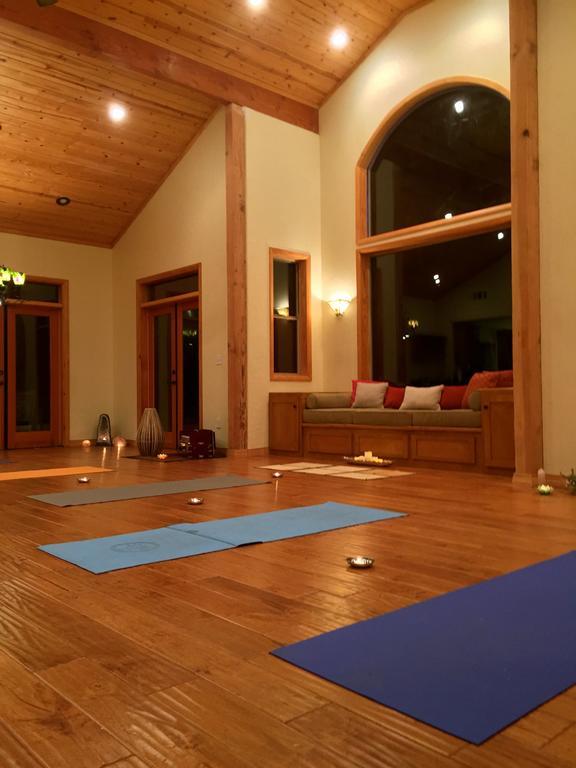 Kaweah Chakra Resort Three Rivers Szoba fotó